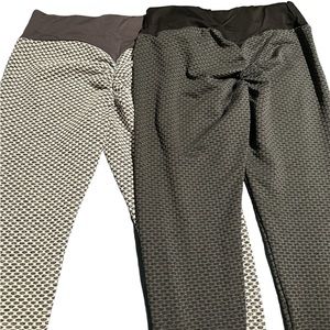 Two pairs of booty scrunch leggings